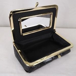 Glam Vintage Makeup Bag Eel Leather